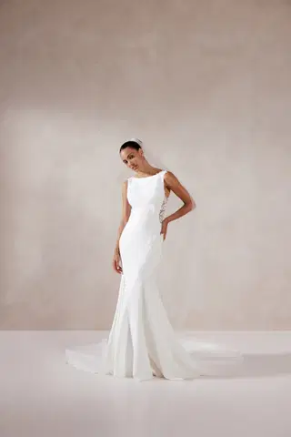 Lanie by Adore - view 2 of 5