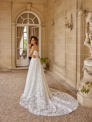 Mirabelle by Justin Alexander - view 4 of 11