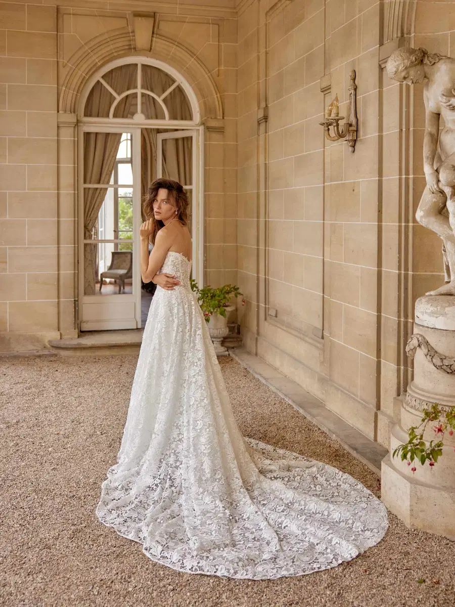 Mirabelle by Justin Alexander - view 4 of 11