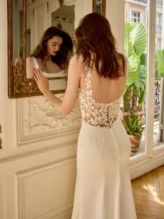 Simone by Adore - view 3 of 5