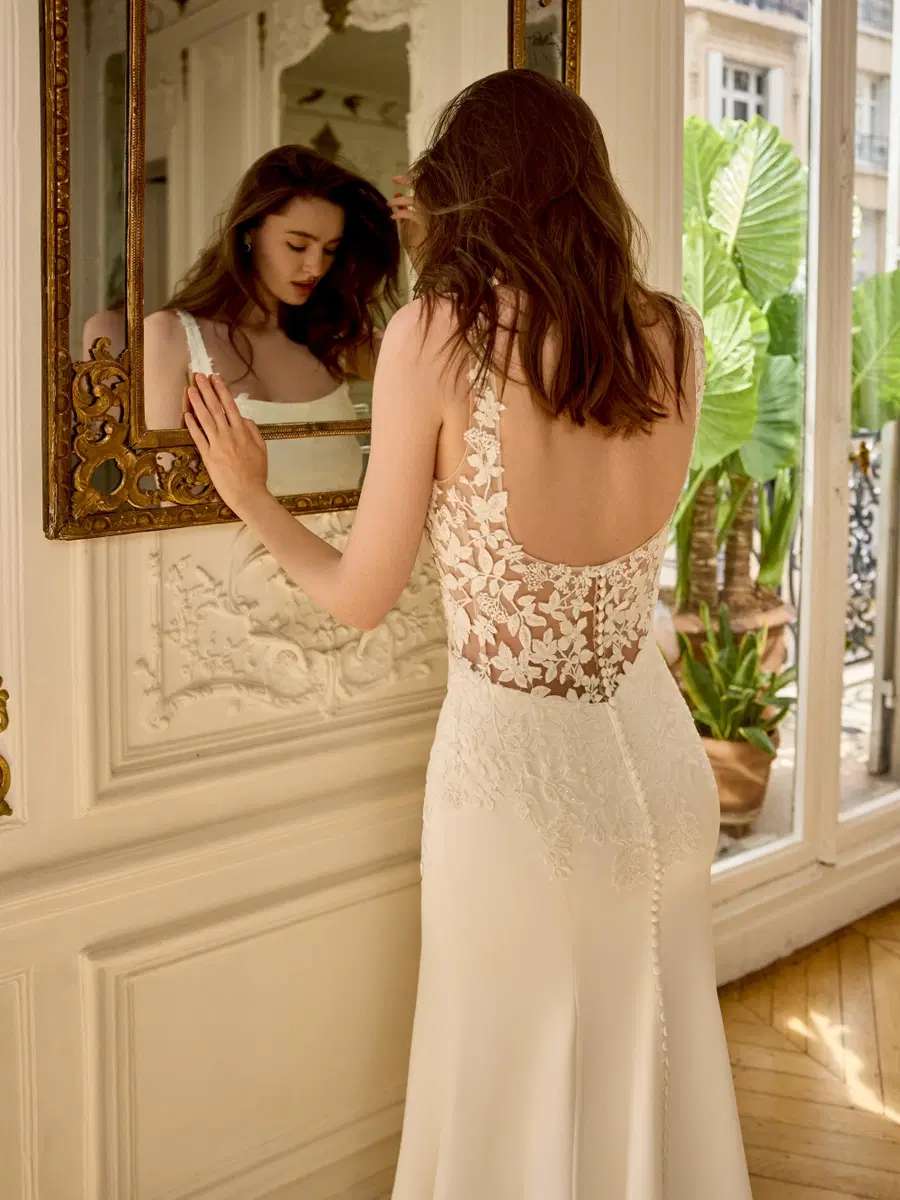 Simone by Adore - view 3 of 5