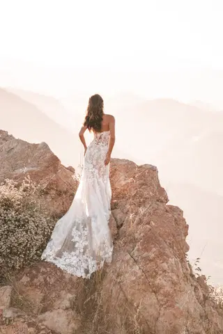 A1212 by Allure Bridals - view 4 of 7