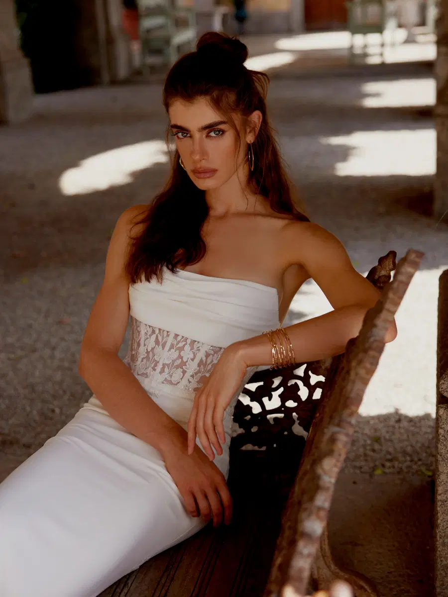 Ilia by Justin Alexander - view 3 of 6