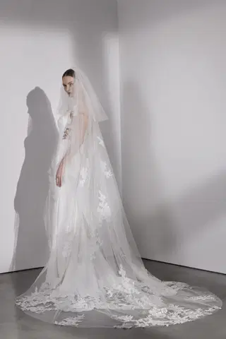 Kent by Avenue by Josephine Scott - view 4 of 5