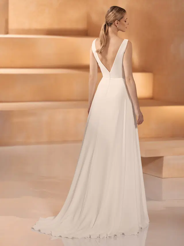 GOBI by Bianco Evento - view 2 of 4