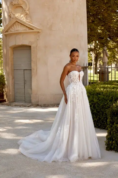 Style 44593 wedding dress by Sincerity Bridal, tulle, sweetheart