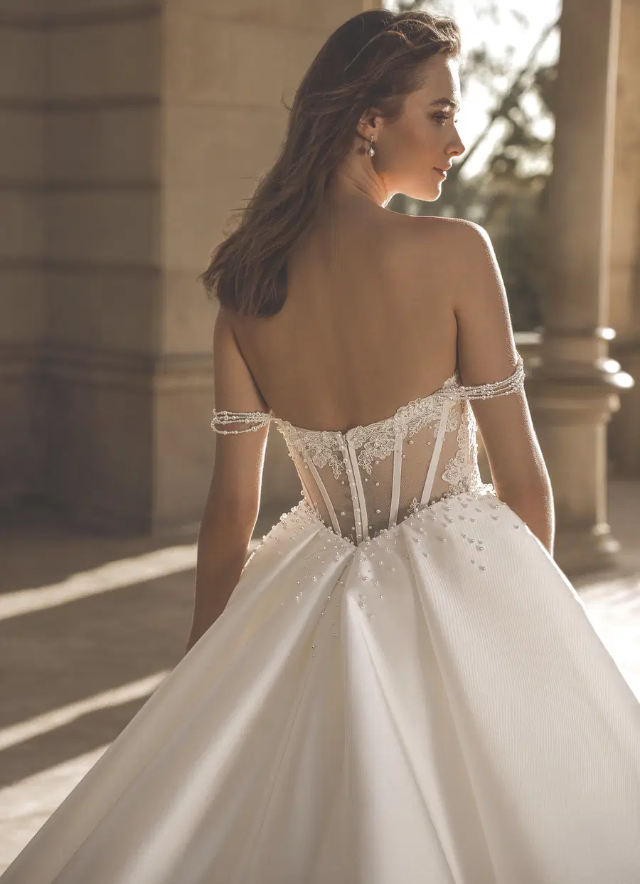 Finn by ÉLYSÉE - view 3 of 4