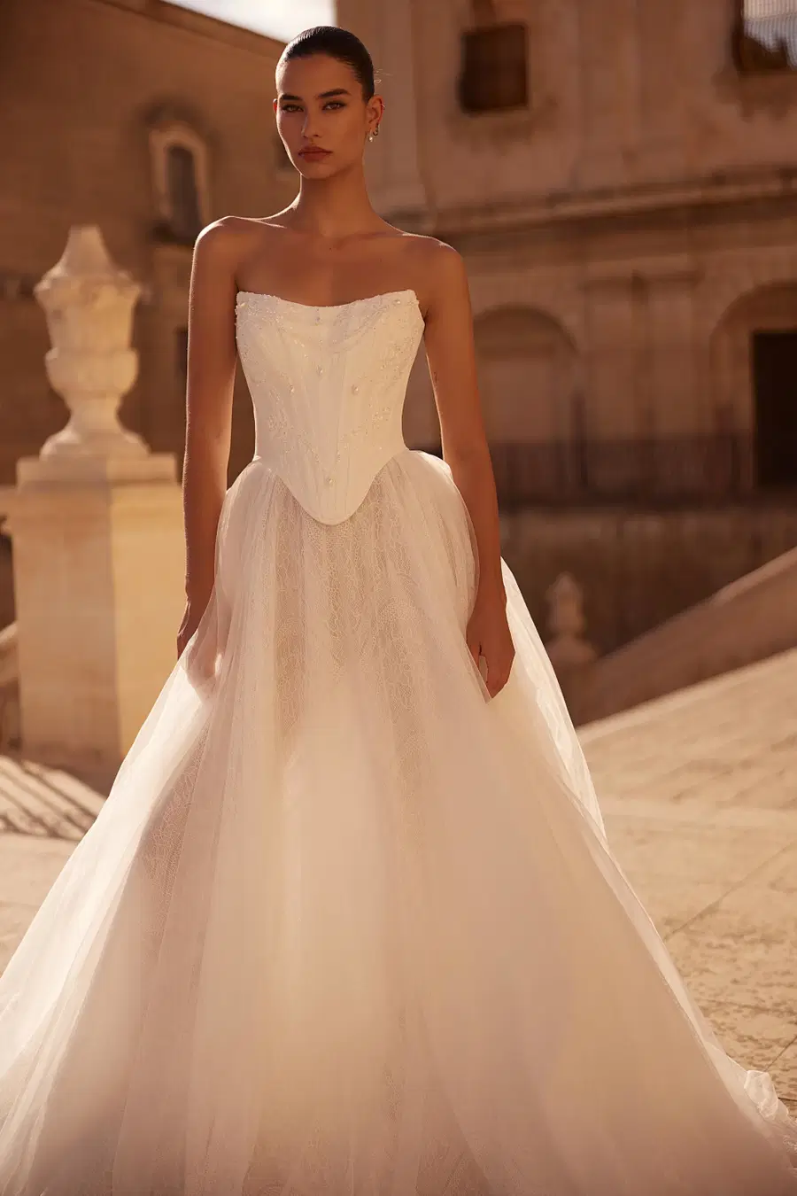 Jacline by Anne Mariée - view 4 of 10