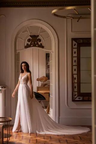 E-5403 by Elizabeth Passion - view 6 of 6