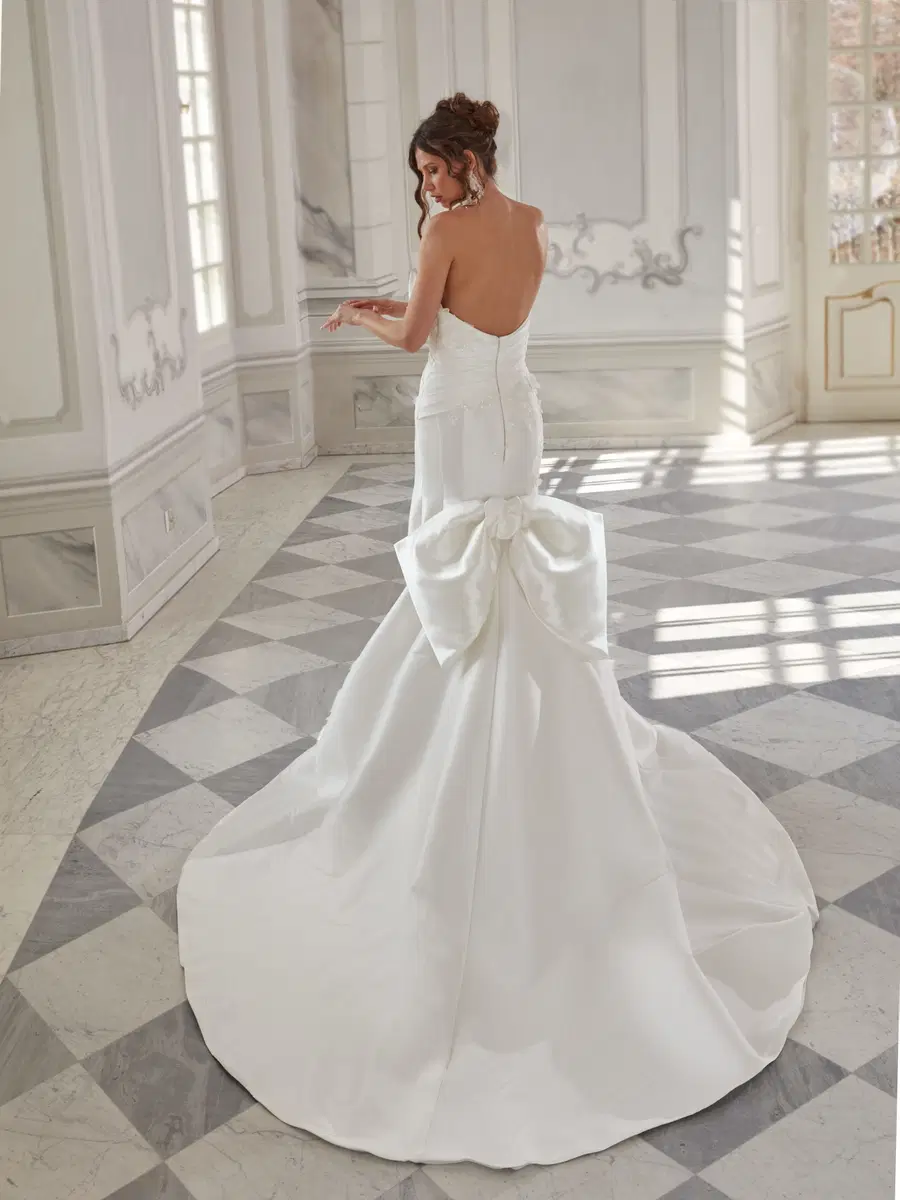 Petunia by Vanilla Sposa - view 2 of 2