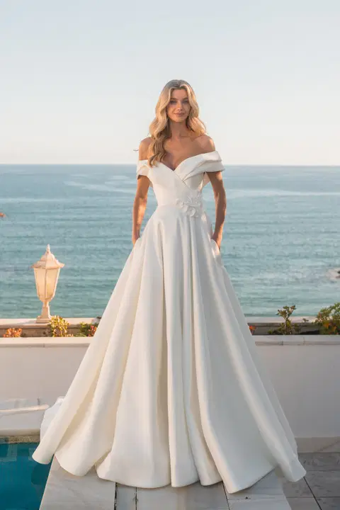 Style 31007 wedding dress by Diane Legrand, A-line, mikado