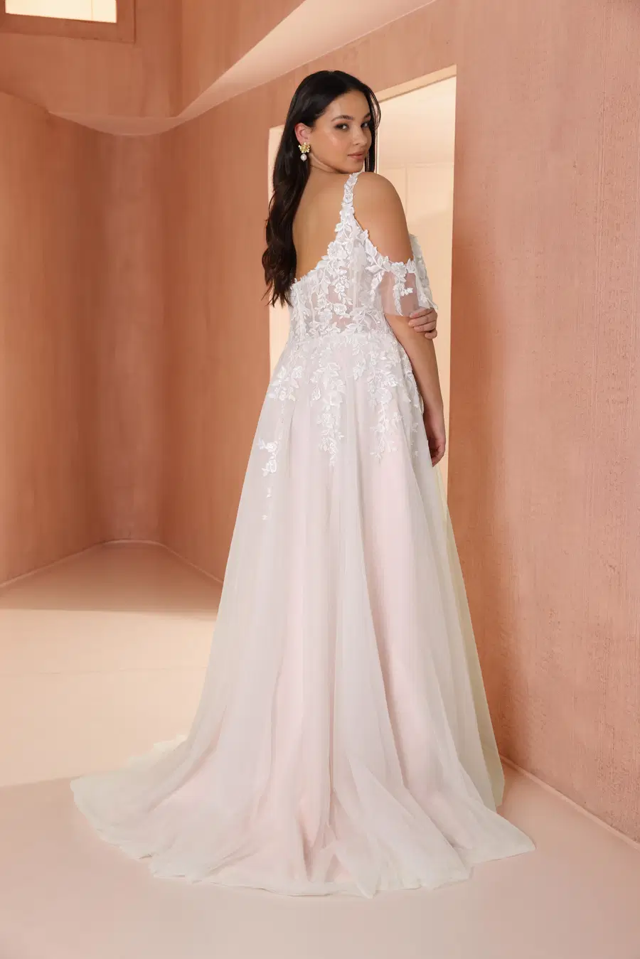 Amber by Azuree Bridal - view 3 of 4