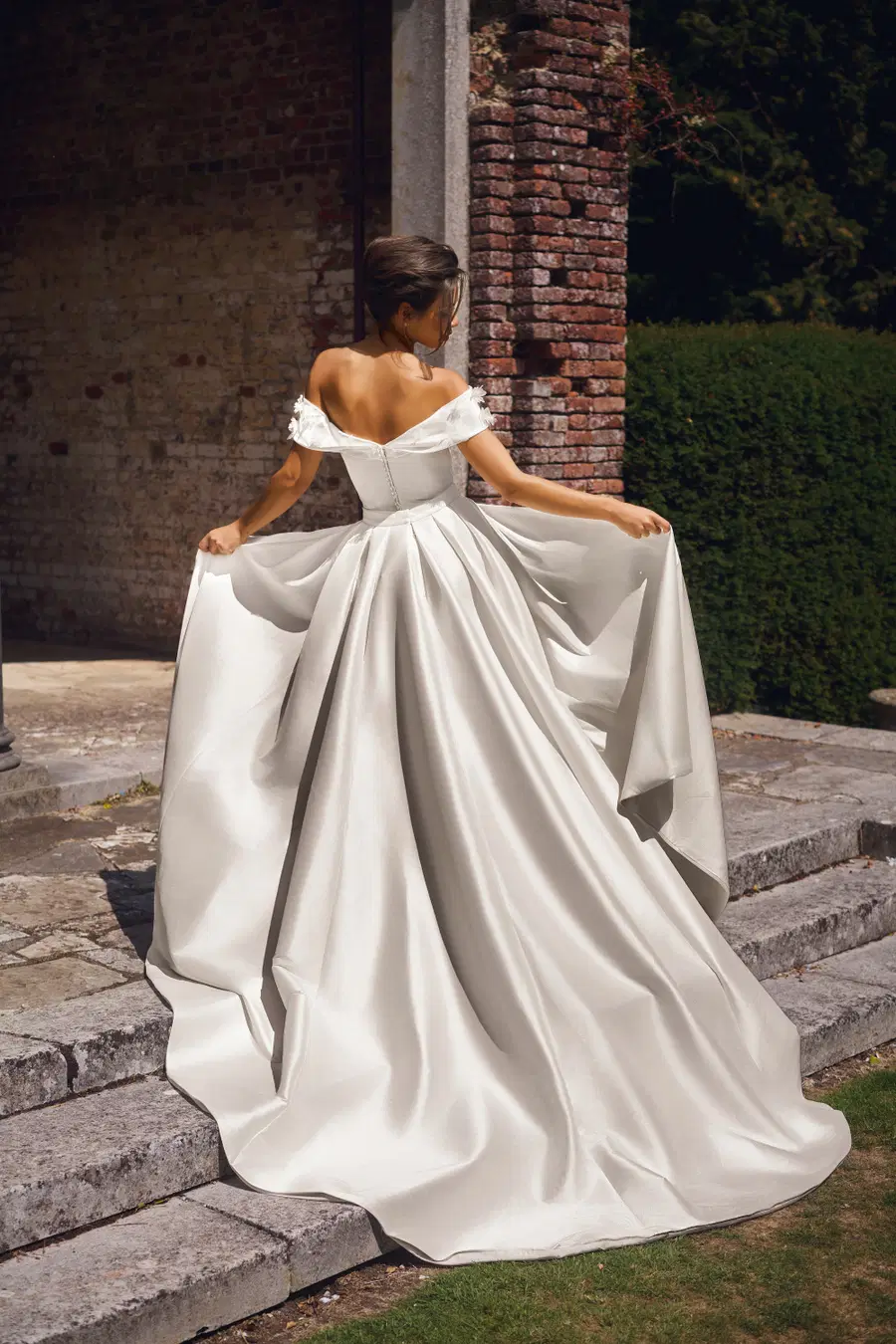 PH3144 by Phoenix Gowns - view 4 of 4