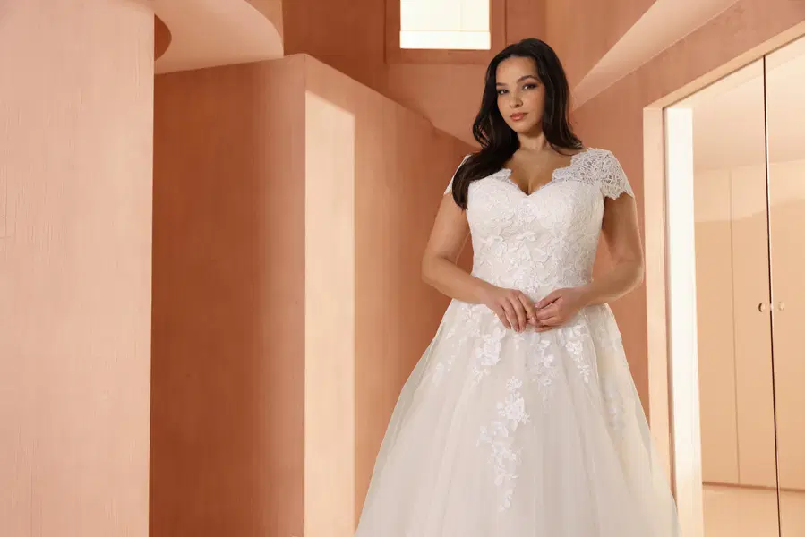 Abigail by Azuree Bridal - view 5 of 5