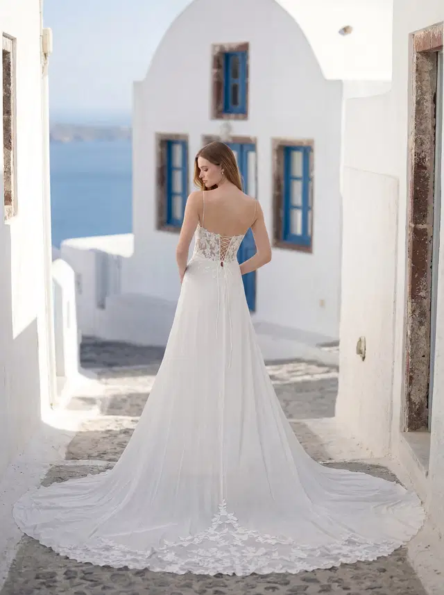 Thais 1010097 by Mori Lee - view 2 of 3