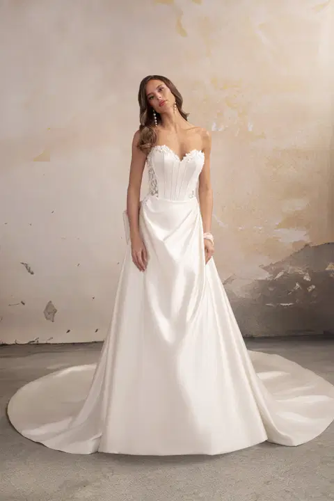 Astrid wedding dress by Donna Salado Couture, A-line, lace