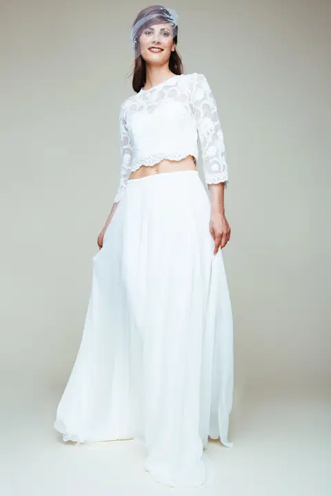 Chiffon-Rock S-1066 wedding dress by KUESS die BRAUT, A-line, chiffon