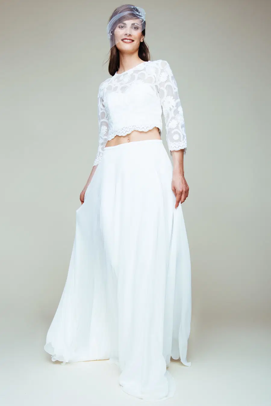 Chiffon-Rock S-1066 by KUESS die BRAUT: A-Line silhouette, three-quarter sleeves, chiffon