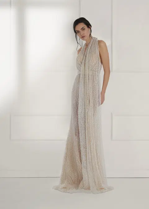 Aurora wedding dress by Serravalle, trumpet, embroidery