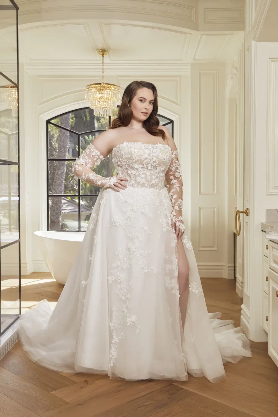 Dahlia Curvy by Casablanca Bridal - view 2 of 8
