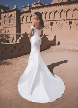 Tova by Enzoani - view 7 of 10