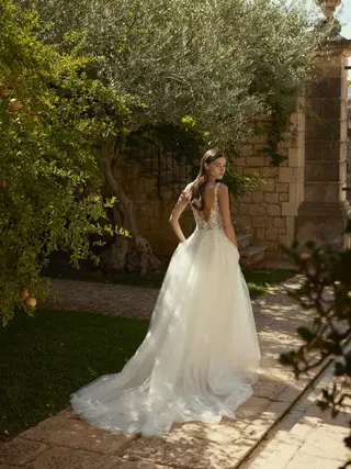 Elias by Modeca Bridal - view 3 of 9