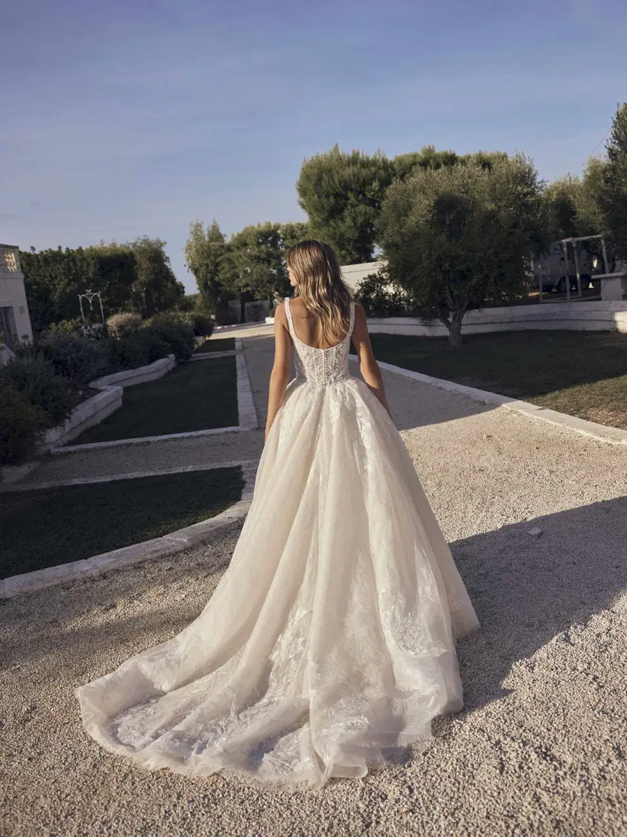 Lissandra von Modeca Bridal - Ansicht 2 von 5