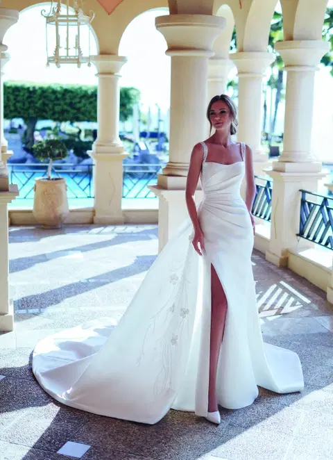 Sienna wedding dress by Enzoani, A-line, satin