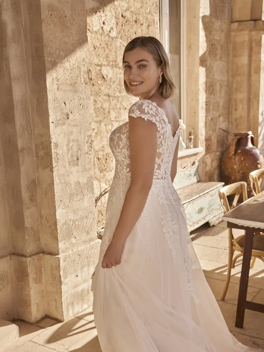 Nova von Modeca Bridal - Ansicht 4 von 7