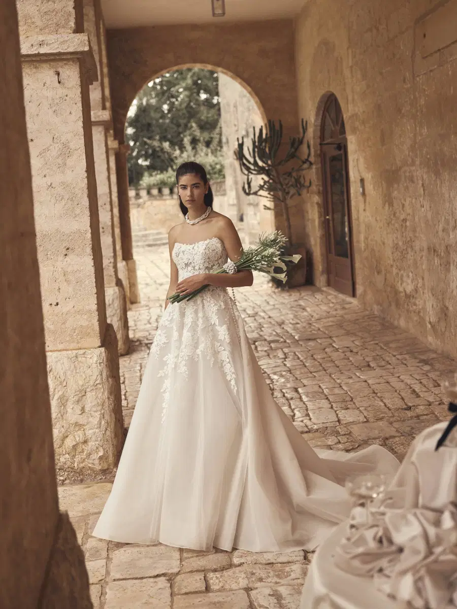 Morwen von Modeca Bridal - Ansicht 5 von 5