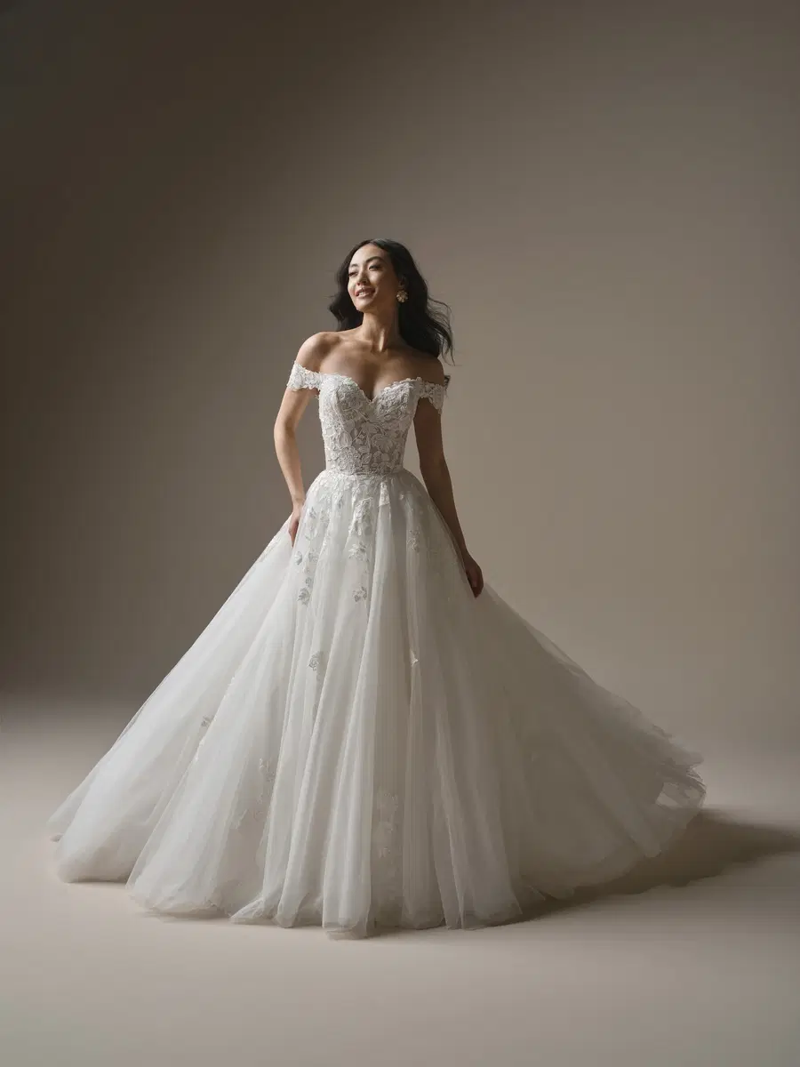 Verina by Maggie Sottero: A-Line silhouette, sweetheart neckline, lace