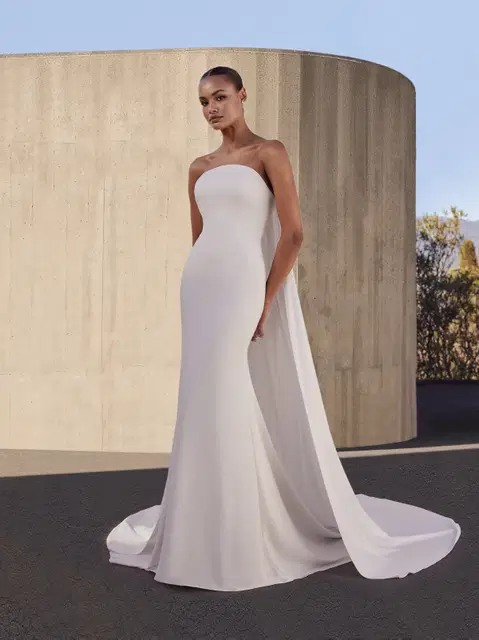 Marjoram wedding dress by Pronovias, mermaid, lace