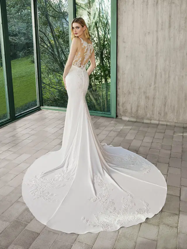 CASSYA by Pronovias - view 2 of 3