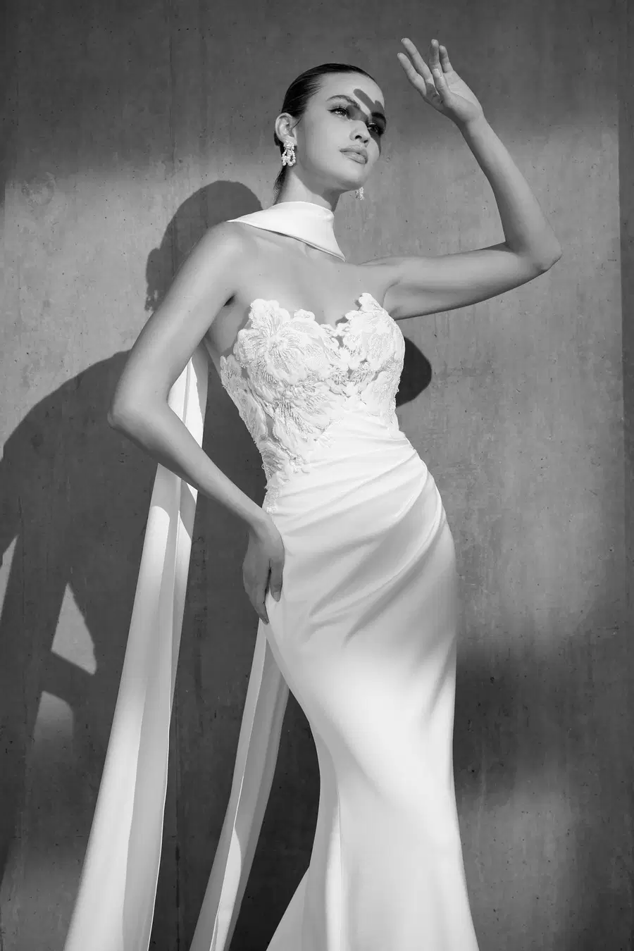 Waldorf by Avenue by Josephine Scott - view 7 of 15