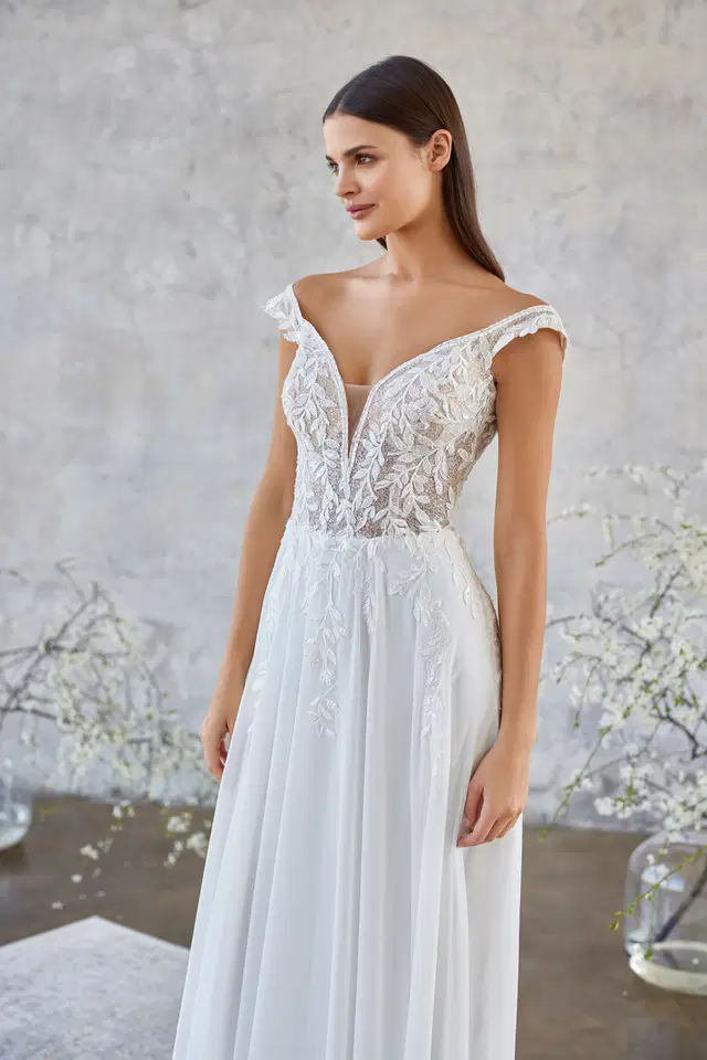 E-5294 by Elizabeth Passion - view 2 of 4