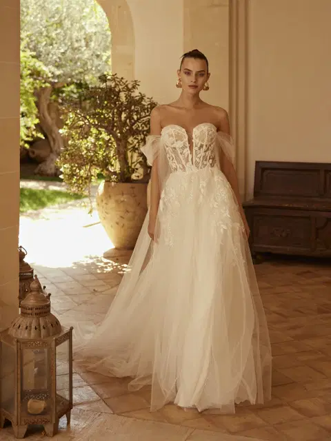 Elada wedding dress by Modeca Bridal, A-line, lace