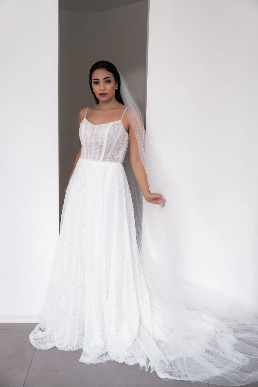 Maxi Lace by Fan Xia - view 5 of 7