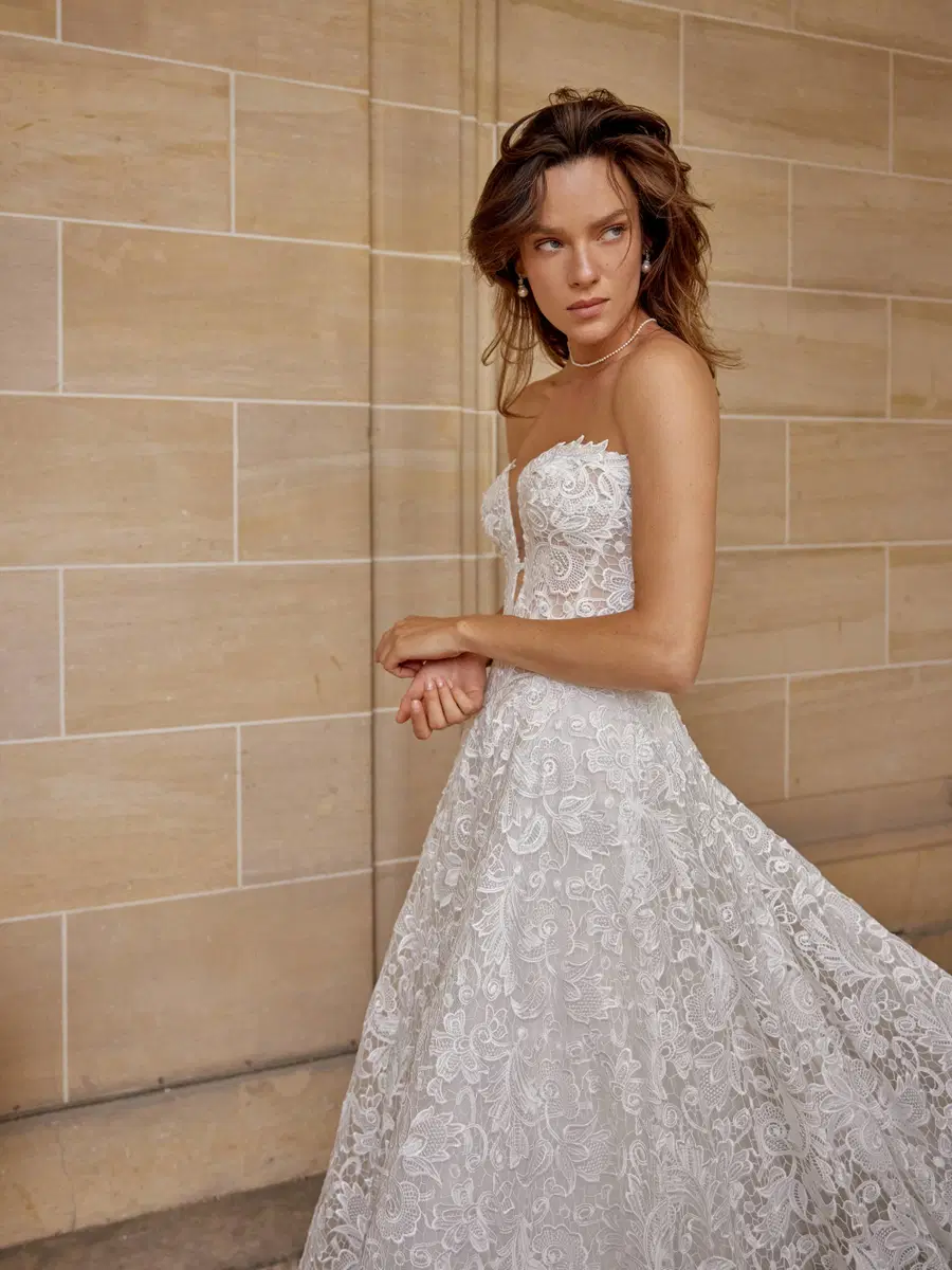 Mirabelle by Justin Alexander - view 2 of 11