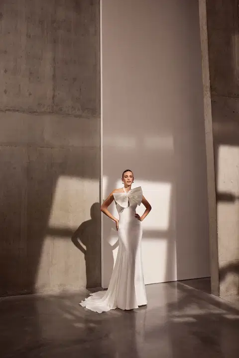 Dior wedding dress by Avenue by Josephine Scott, trumpet, crepe