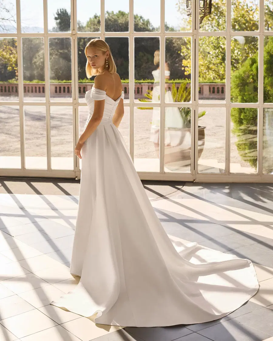 FARA von Luna Novias - Ansicht 3 von 3