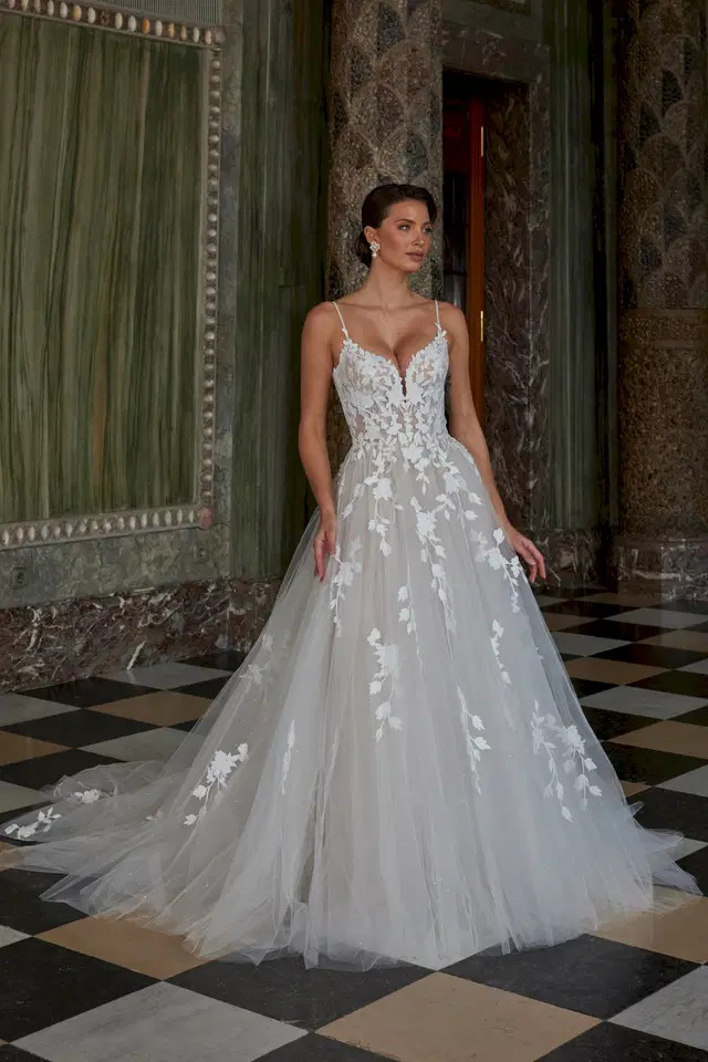 50921 by Diane Legrand: A-Line silhouette, V-neck neckline, lace