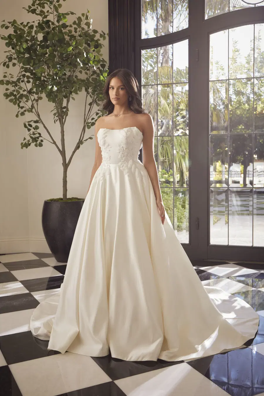 Addison by Casablanca Bridal - view 2 of 8