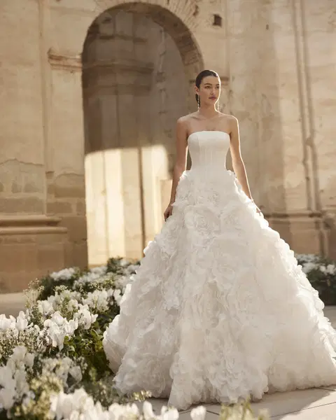 Myla wedding dress by Aire Barcelona, ball gown, crepe