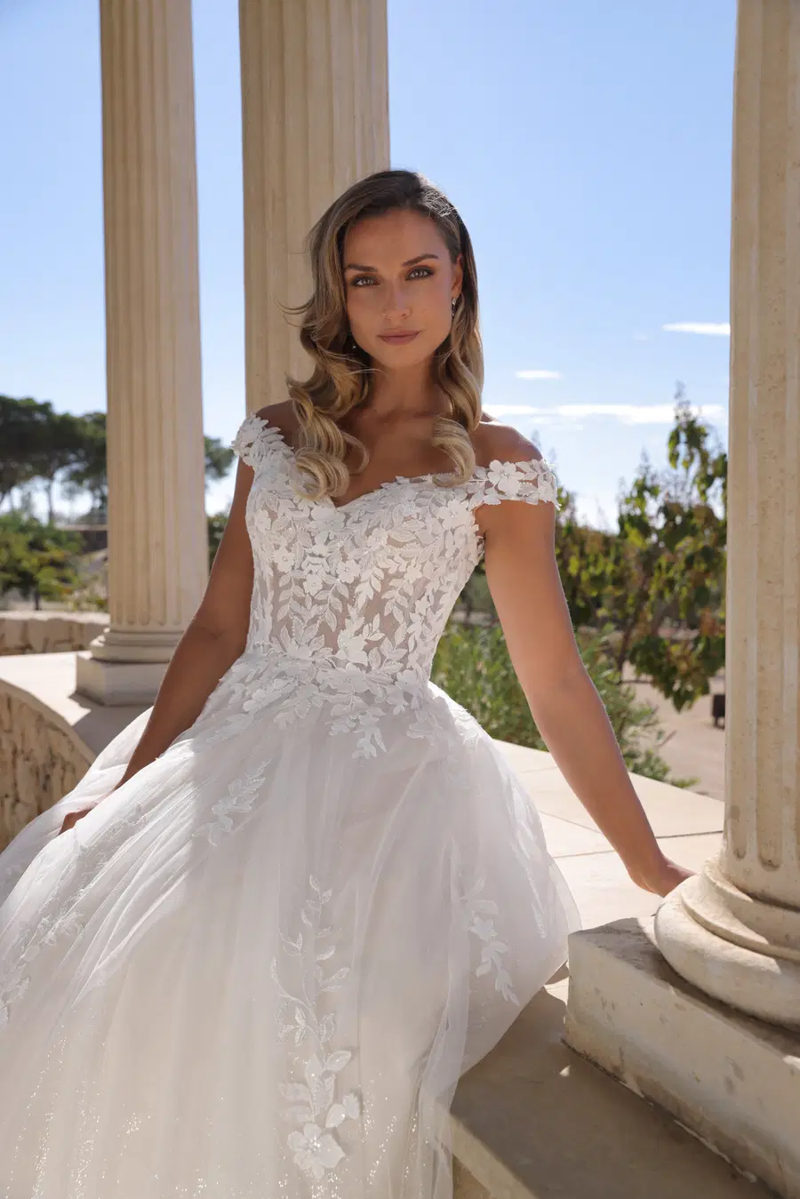 Aspen by Azuree Bridal - view 3 of 6