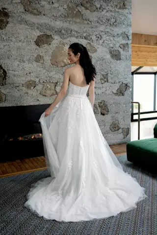 Chessa by Adore - view 4 of 6