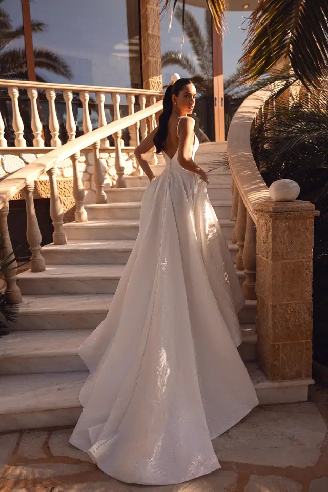 8246 by Demetrios - view 2 of 2