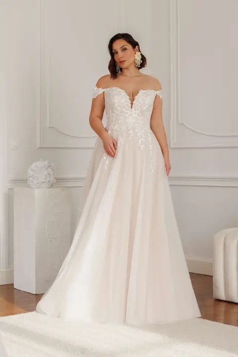 Cassidy wedding dress by Jarice, A-line, tulle