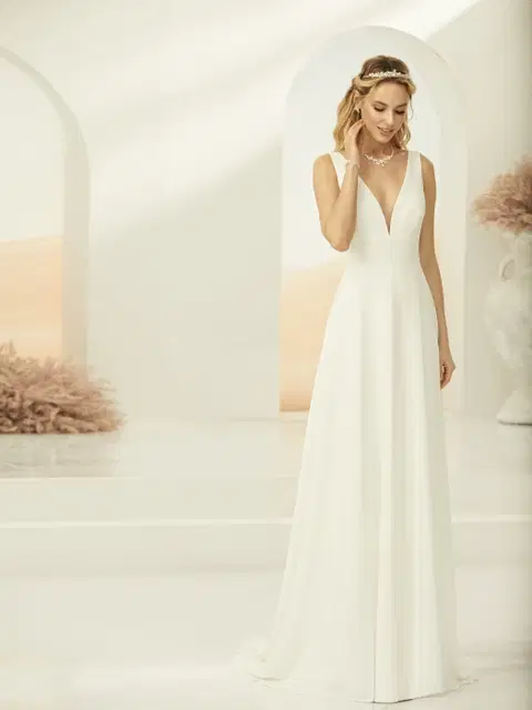 Anastasia wedding dress by Bianco Evento, A-line, chiffon