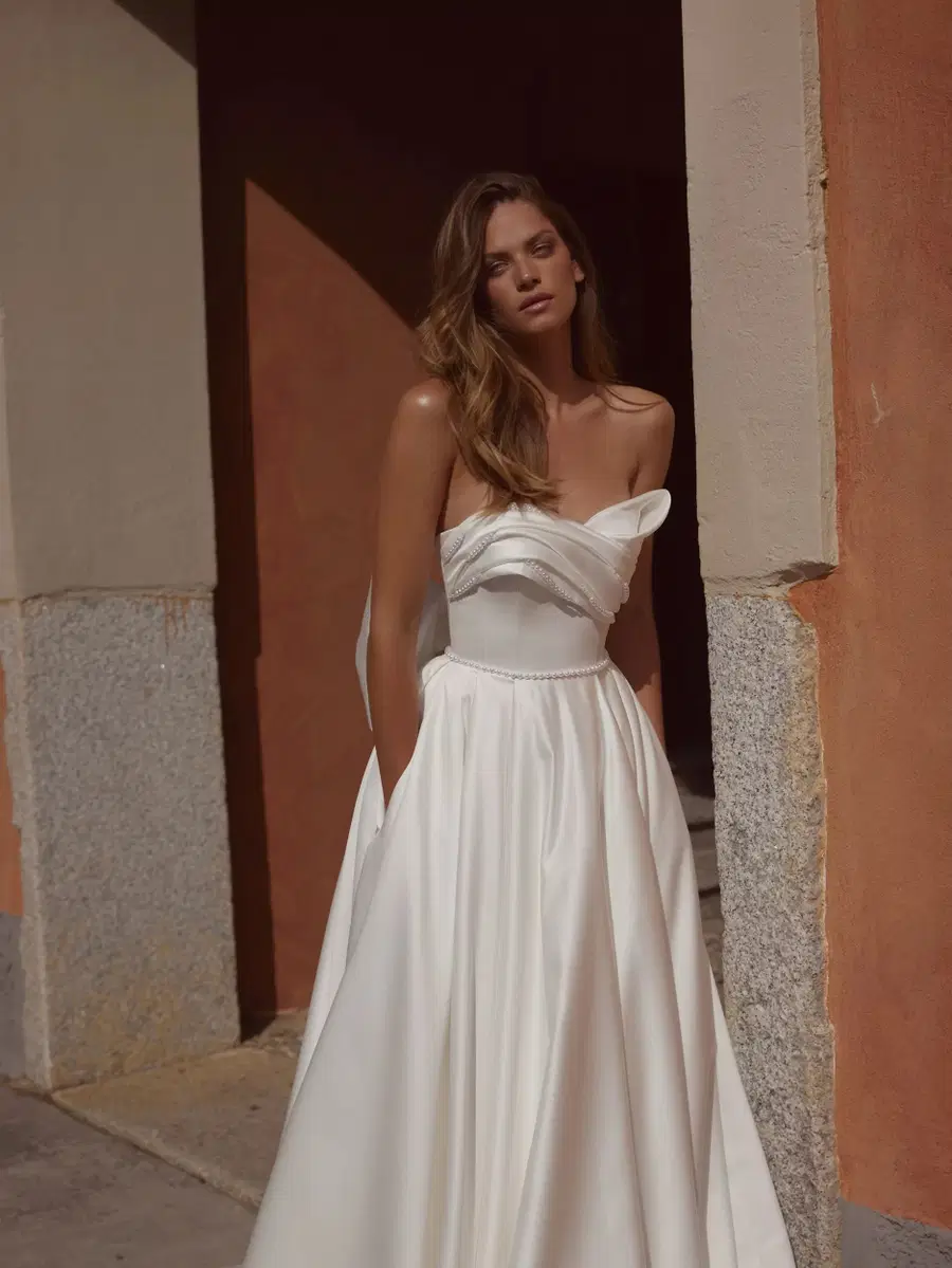 Marta 24-010(3) by Ricca Sposa Atelier - view 4 of 8
