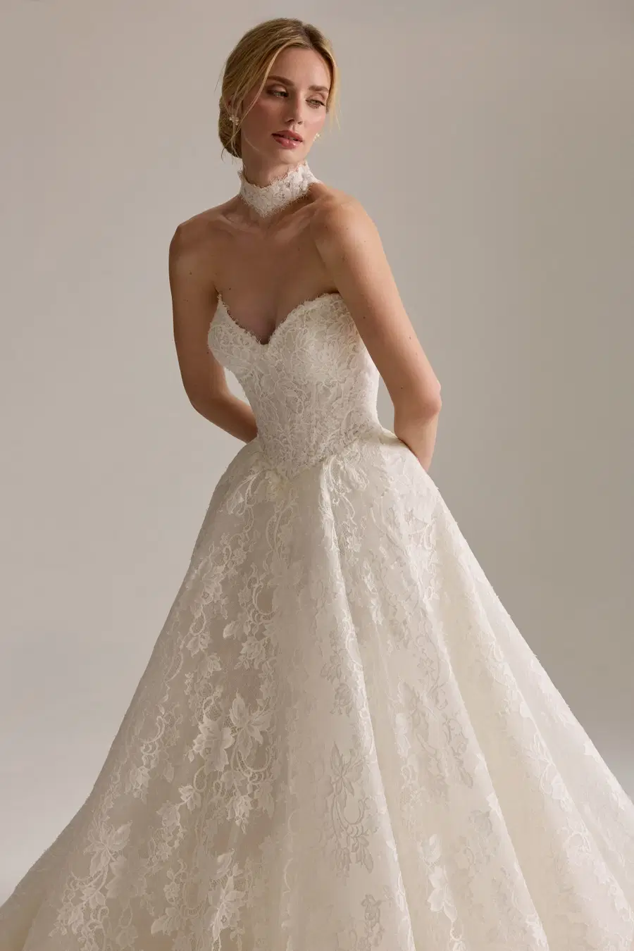 Valeria by Josephine Scott - view 4 of 6